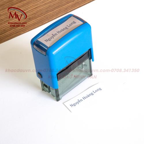 Khắc dấu Nguyễn Hoàng Long